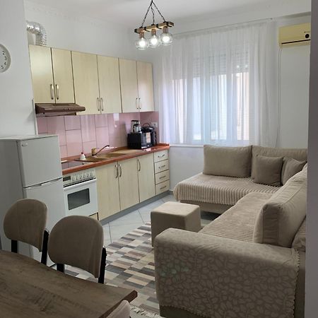 Ridi'S Comfort Apartment 2 Shkodër Buitenkant foto