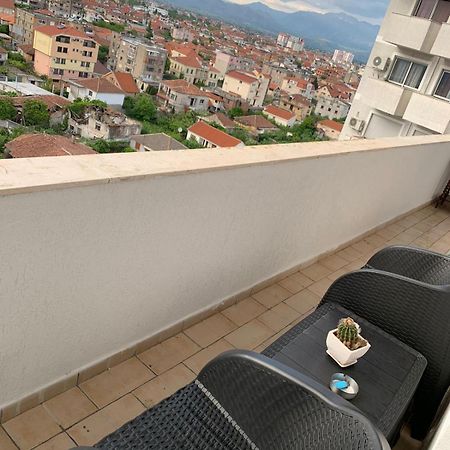 Ridi'S Comfort Apartment 2 Shkodër Buitenkant foto